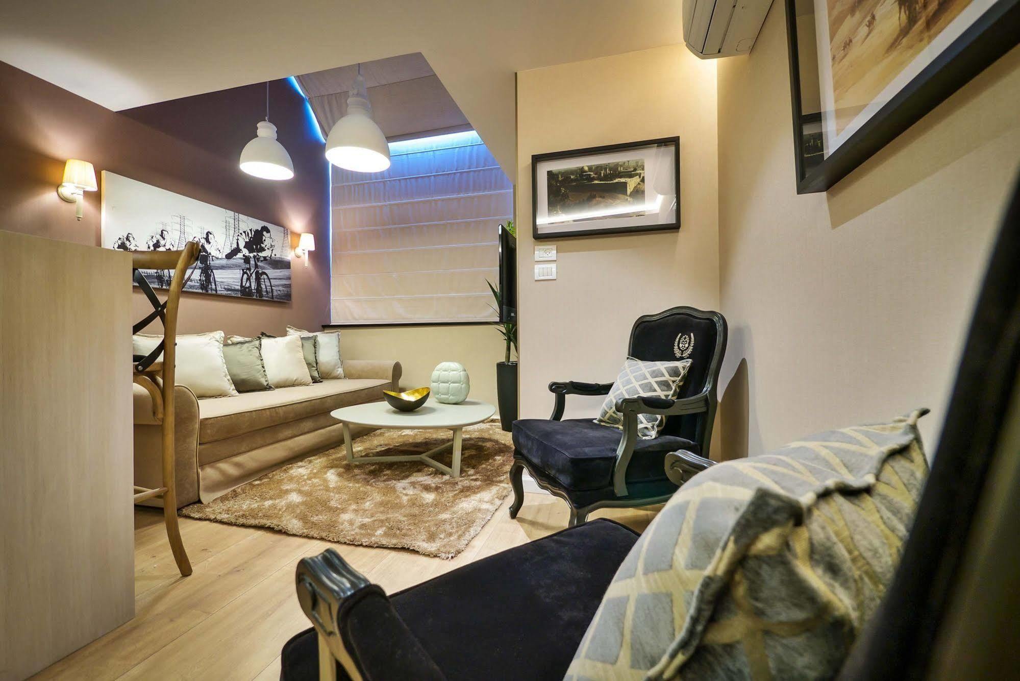 21st Floor Отель 3*